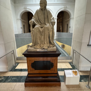 Strolling in the Second and Third Arrondissement