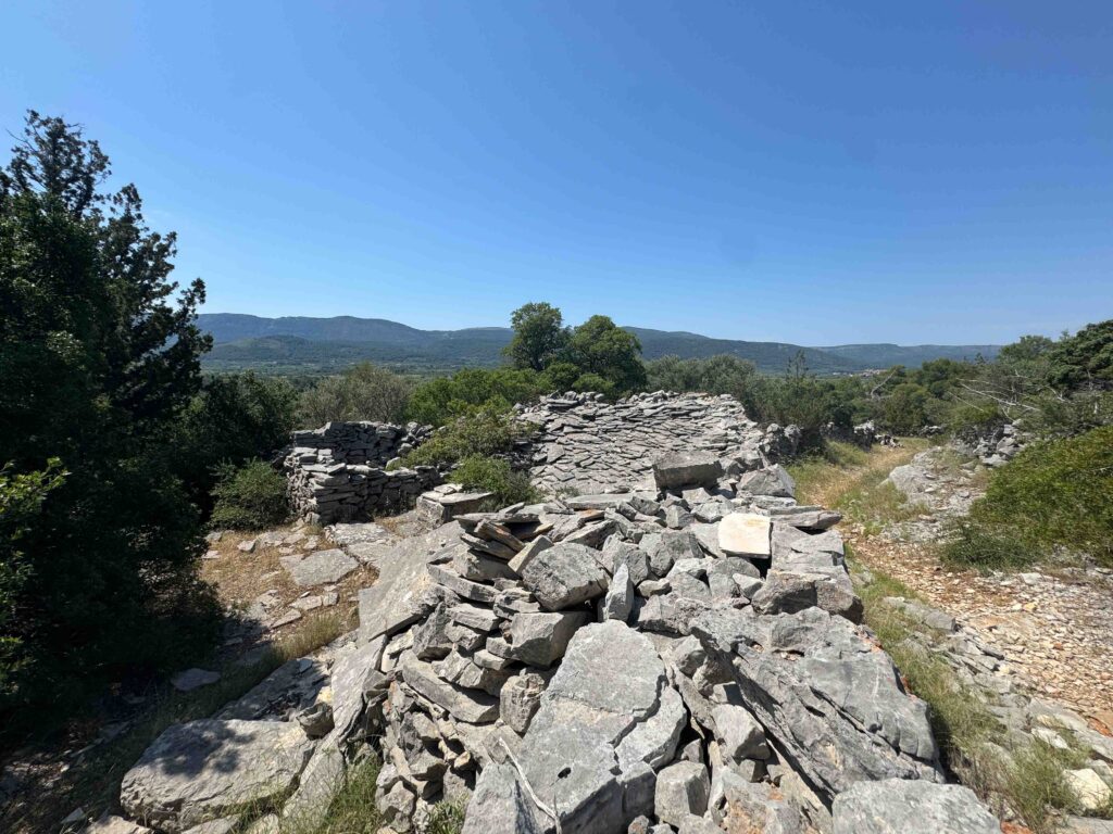 Stari Grad walls
